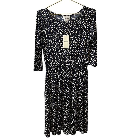 Leota IIana Ruched Waist Heart Print Navy White Dress Size MED NWT - Picture 1 of 7